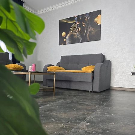Casa Anastasia Villa Oradea Exterior photo