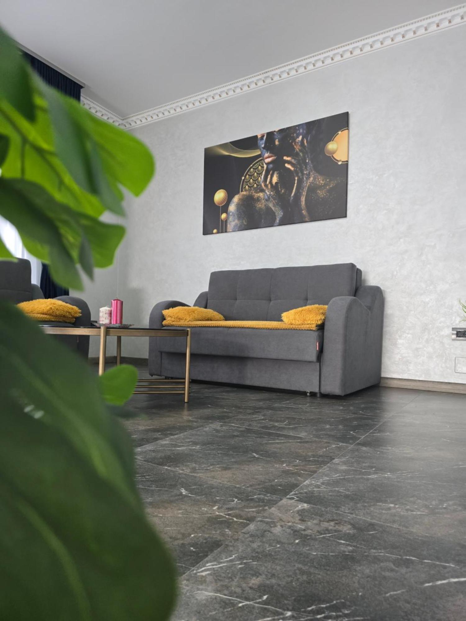Casa Anastasia Villa Oradea Exterior photo